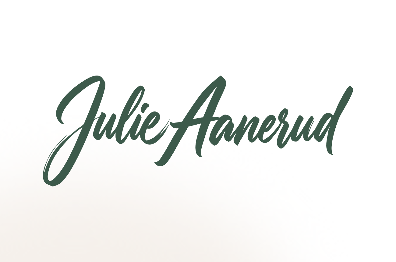 Julie Aanerud Fotterapi